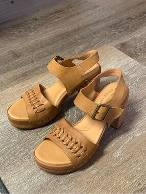 Kork-Ease Tan Leather Woven Platform Sandals